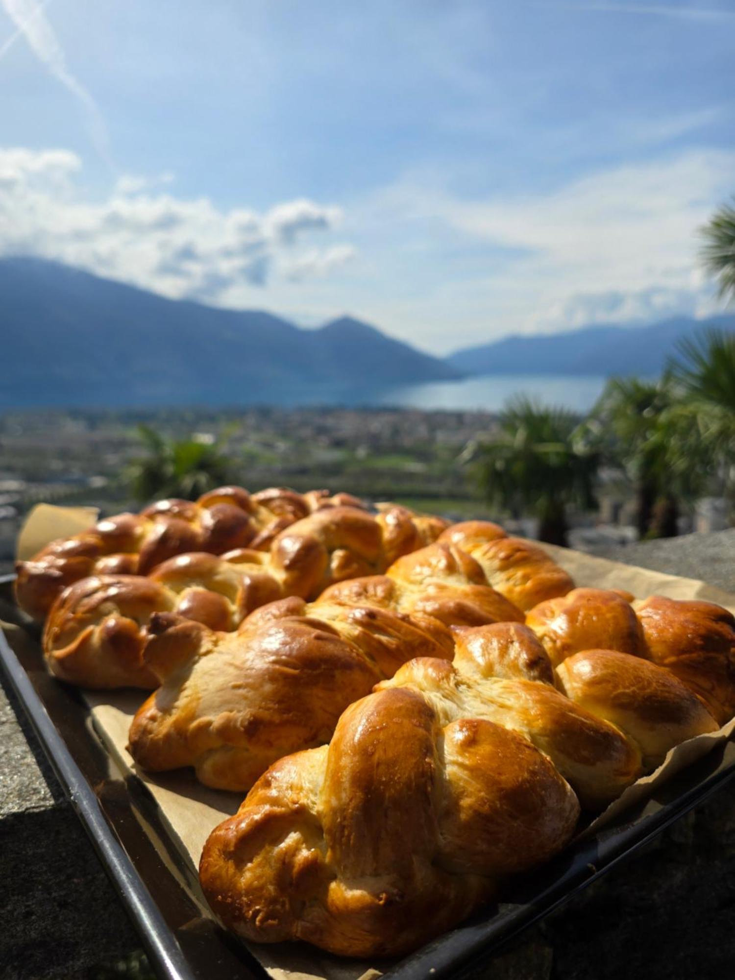 Pensione Olanda Locarno Buitenkant foto