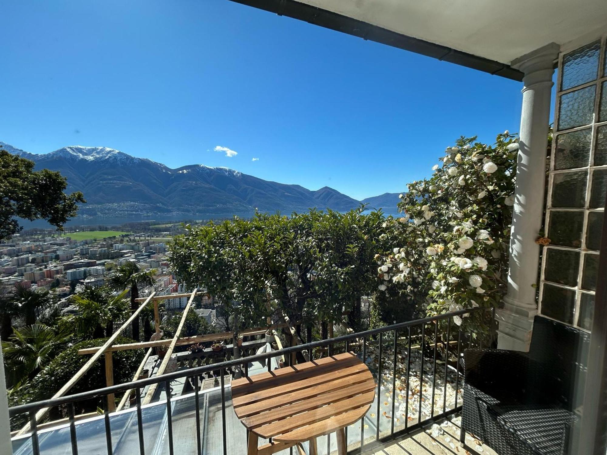 Pensione Olanda Locarno Buitenkant foto