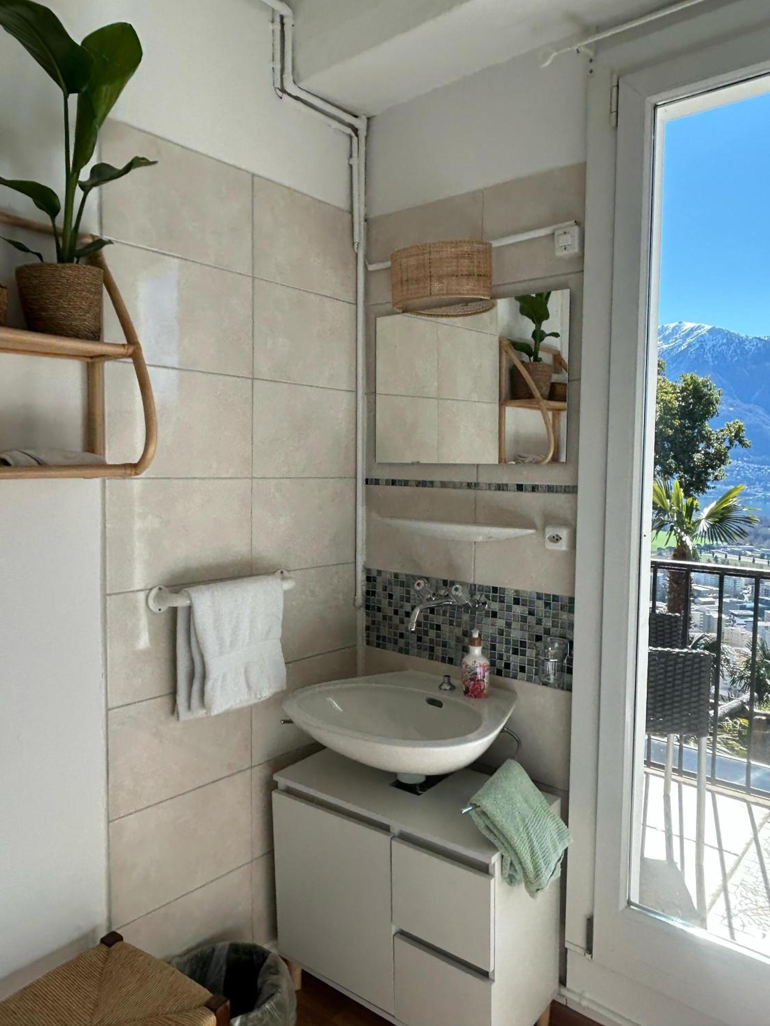 Pensione Olanda Locarno Buitenkant foto