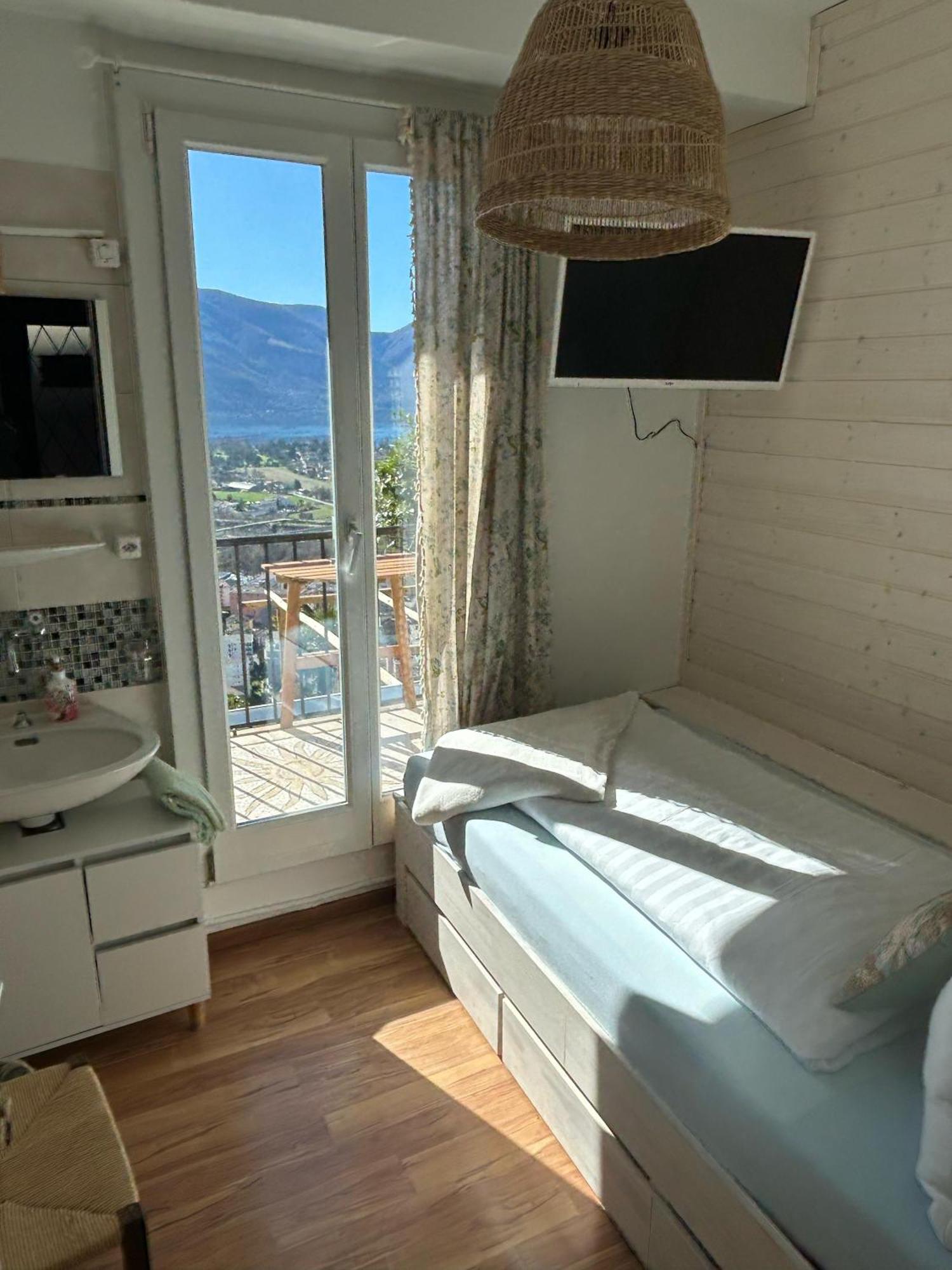 Pensione Olanda Locarno Buitenkant foto